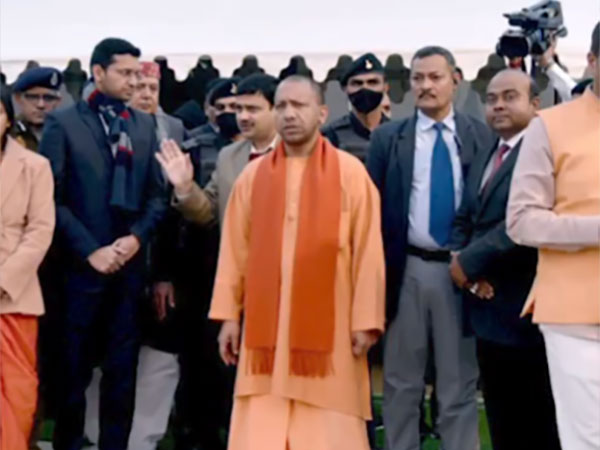 Uttar Pradesh CM Shri Yogi Adityanath Visits Tent City Varanasi